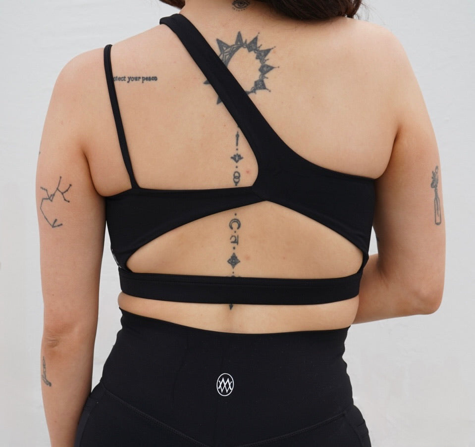 *Pre-Order* Gia Top