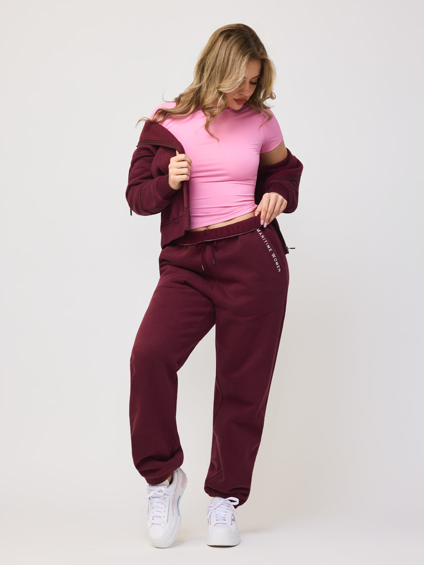 Lyndsay Sweats