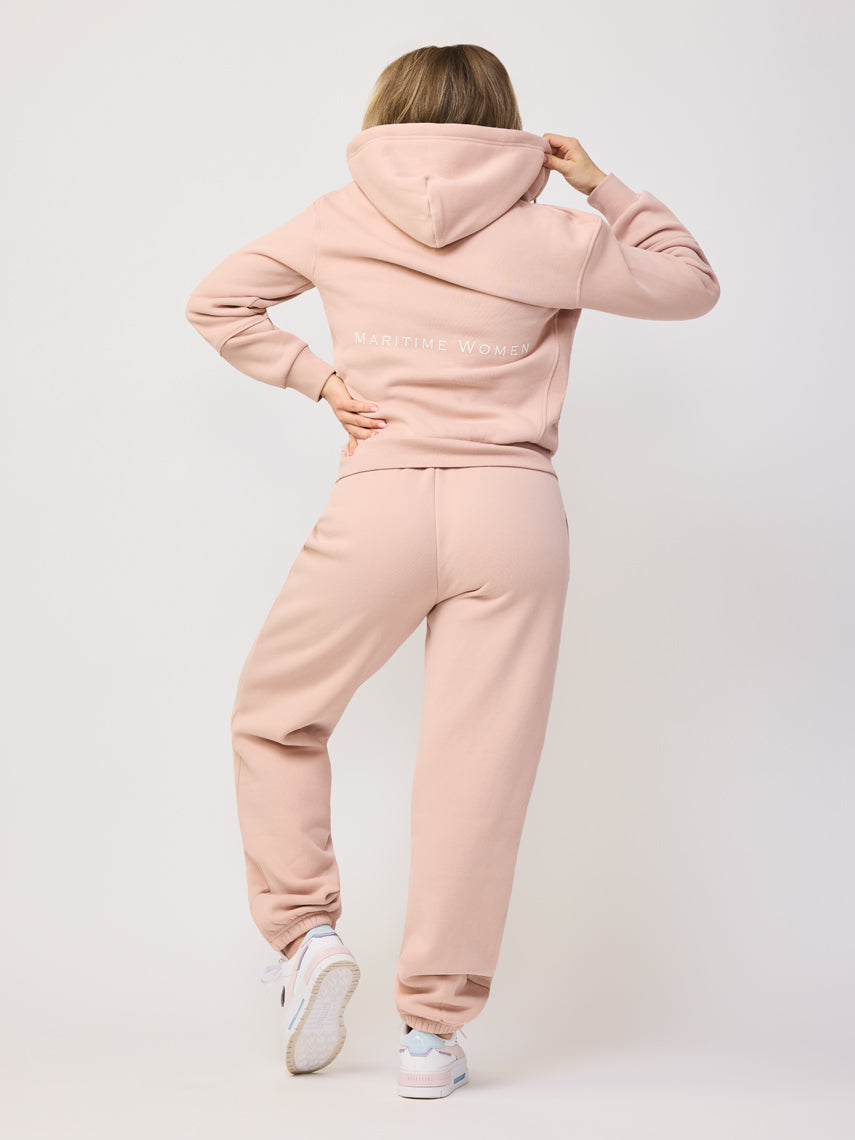 Lyndsay Sweats