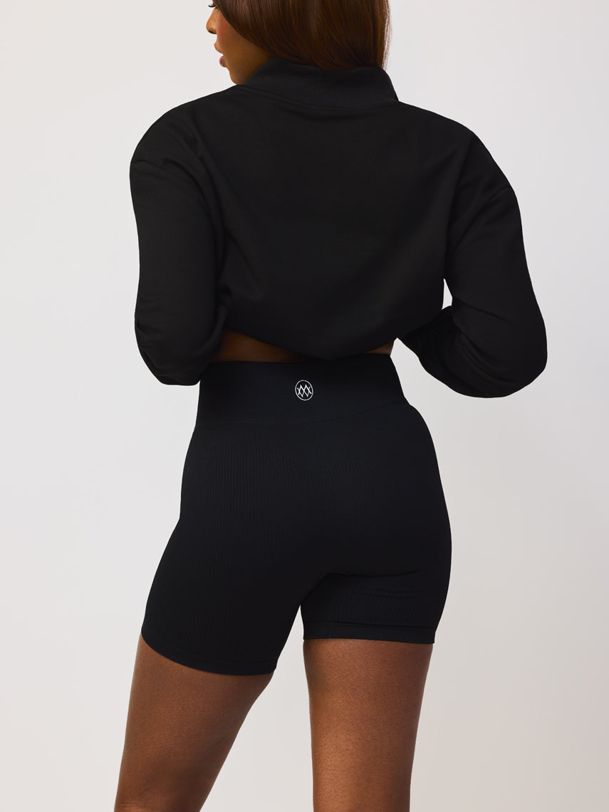 Tessa Pullover - Black